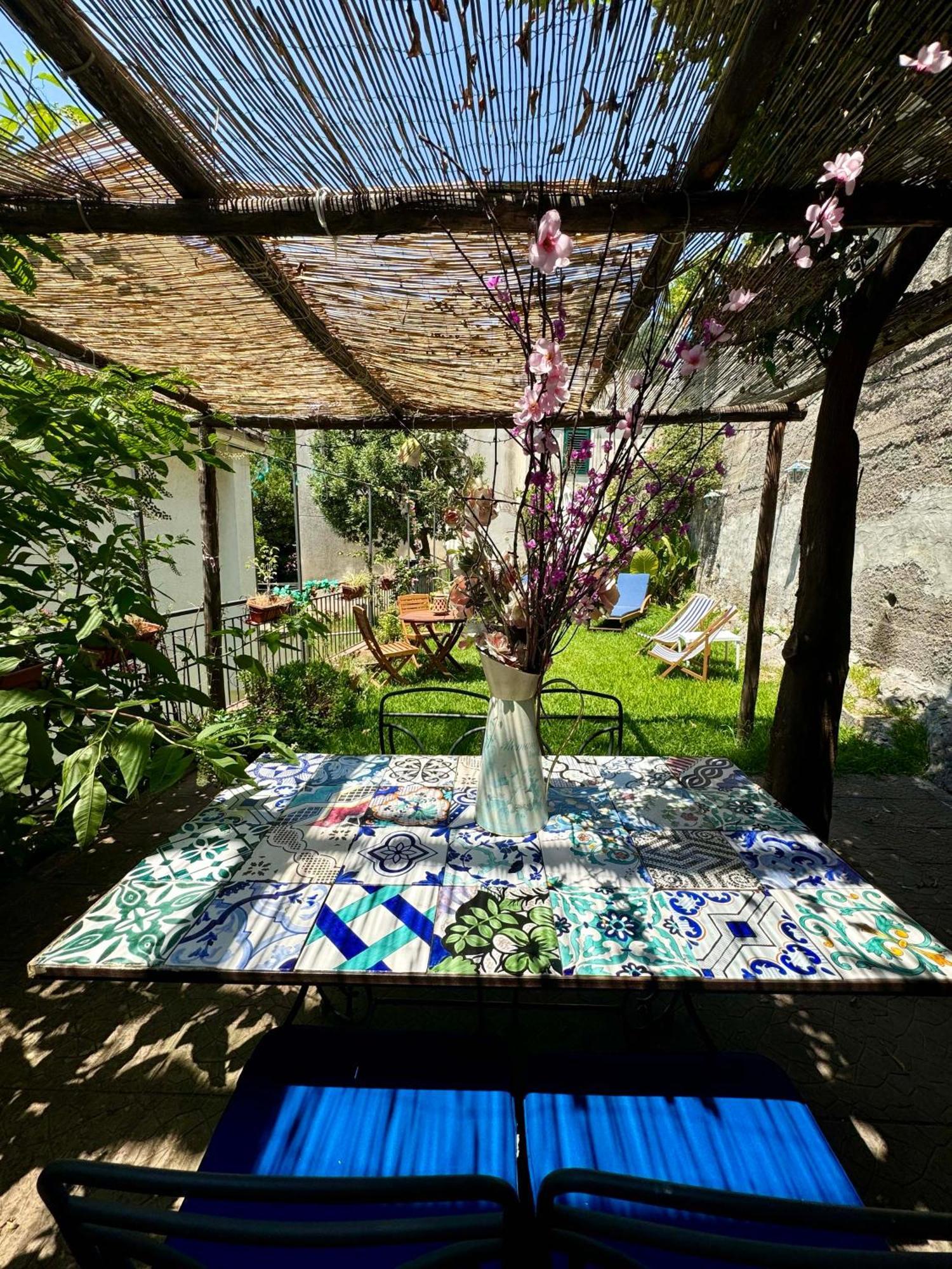 Апартаменты Gogas Amalfi Coast Четара Экстерьер фото